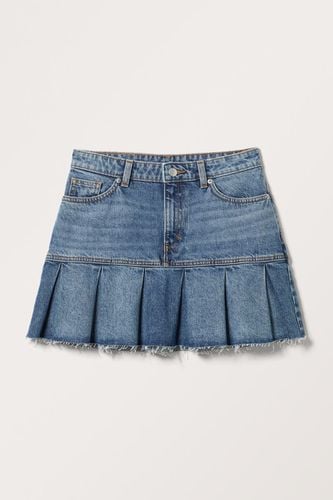 Plissierter Mini-Jeansrock - Blau - Monki - Modalova