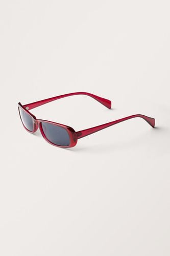 Rechteckige Sonnenbrille - Rot - Monki - Modalova