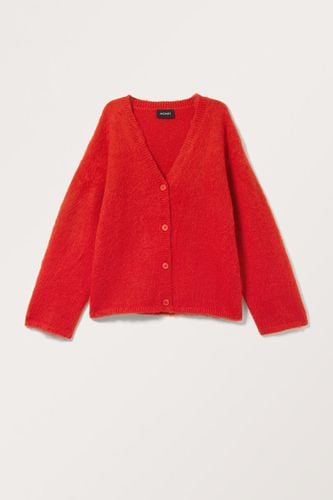 Flauschige Strickjacke - Rot - Monki - Modalova