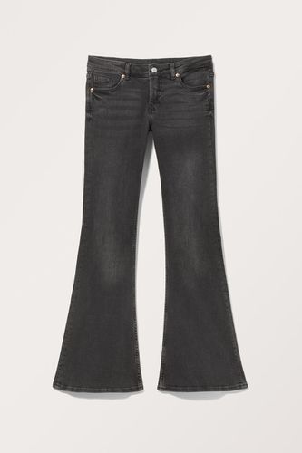 Katsumi Jeans Mit Schlag Und Niedriger Taille - Schwarz - Monki - Modalova