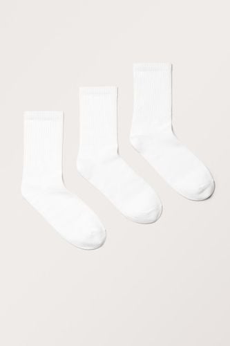 Gerippte Socken Im 3Er-Pack - Weiß - Monki - Modalova