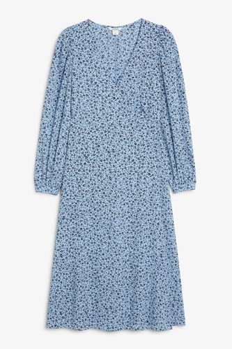 Langärmeliges Kleid Mit V-Ausschnitt - Blau Mehrfarbig - Monki - Modalova