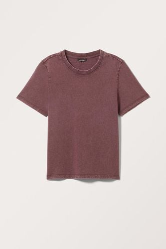 Kurzarm-T-Shirt Mit Normaler Passform - Rot - Monki - Modalova