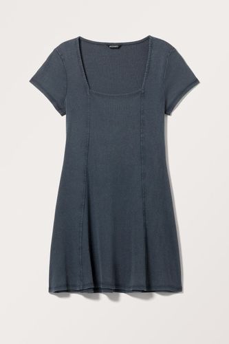 Geripptes T-Shirt-Kleid Mit Eckigem Ausschnitt - Blau - Monki - Modalova