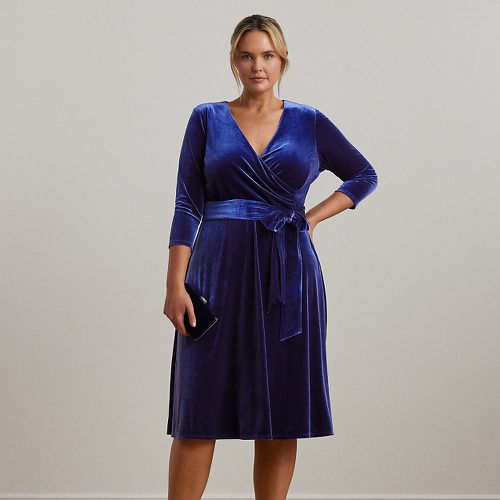 Curve - Surplice Velvet Dress - Lauren Curve - Modalova