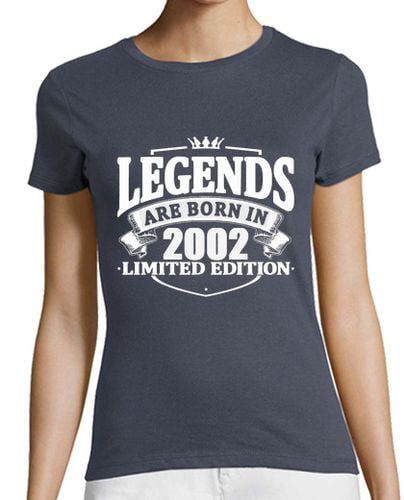 Camiseta mujer nacen las leyendas en 2002 - latostadora.com - Modalova