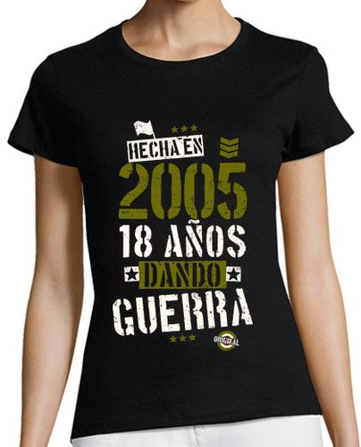 Camiseta mujer 2005. 18 años dando guerra - latostadora.com - Modalova