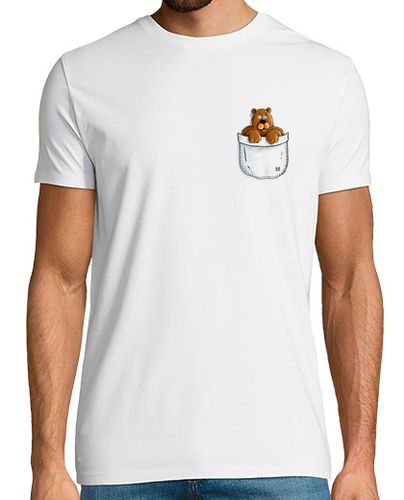 Camiseta Camiseta básica. Oso bolsillo 002 laTostadora - latostadora.com - Modalova