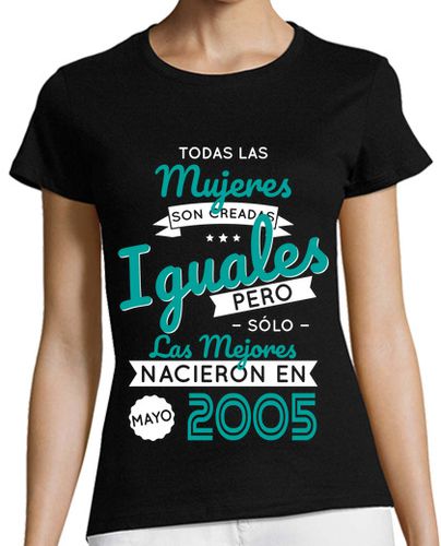 Camiseta mujer 18 años - Mujeres Iguales Mayo 2005 - latostadora.com - Modalova
