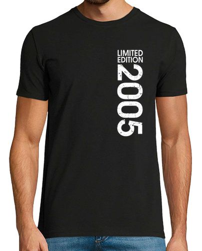 Camiseta 2005 Limited-Vertical 000020 - latostadora.com - Modalova