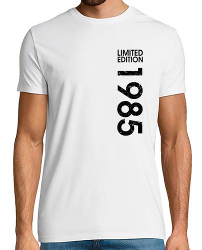 Camiseta 1985 Limited-Vertical-Negro 000025 - latostadora.com - Modalova