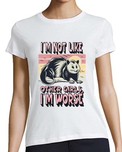 Camiseta mujer cita divertida no soy como otras chicas - latostadora.com - Modalova