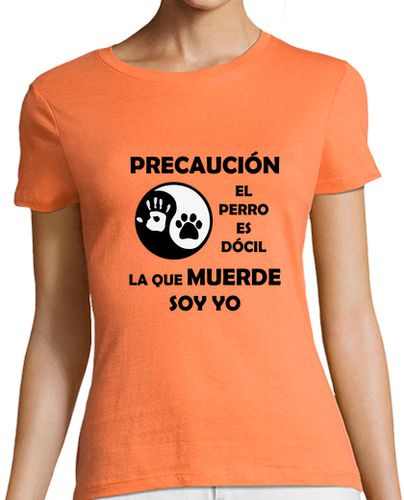 Camiseta mujer Perro dócil, la que muerde soy yo laTostadora - latostadora.com - Modalova