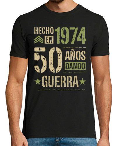 Camiseta Hombre Manga Corta Hecho en 1974 50 Años Dando Guerra 50 Cumpleaños Nacidos en 1974 laTostadora - latostadora.com - Modalova