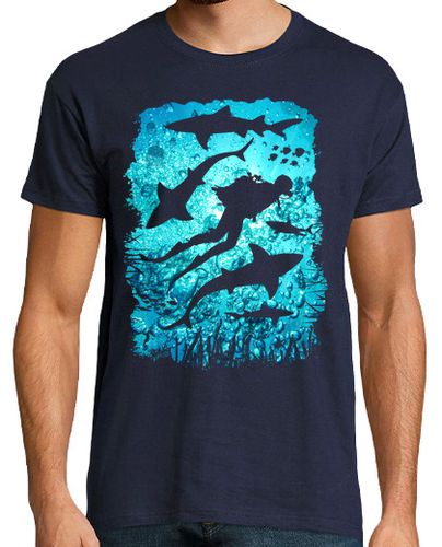 Camiseta Dancing with Sharks - latostadora.com - Modalova
