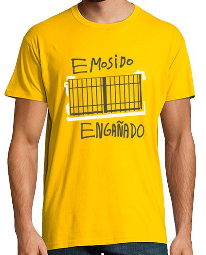 Camiseta Emosido Engañado. Oscuro - latostadora.com - Modalova