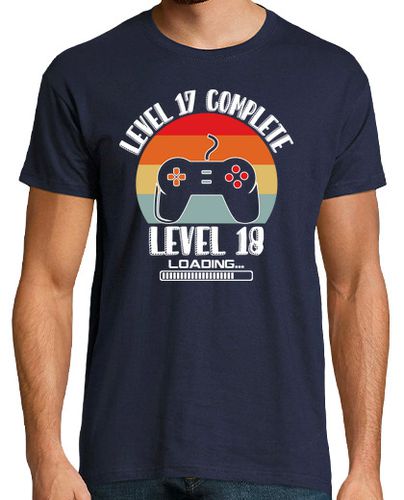 Camiseta nivel 17 completo nivel 18 cargando - latostadora.com - Modalova