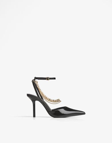 R 35 Negro" - Bershka - Modalova