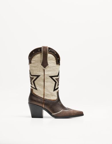 Botines Tacón Cowboy Bordados Mujer 39 - Bershka - Modalova