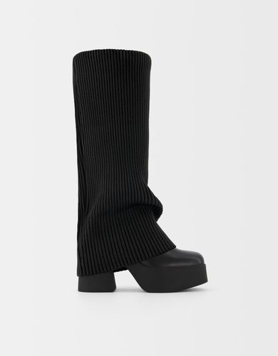 Bota Tacón Plataforma Con Calcetin Mujer 36 - Bershka - Modalova