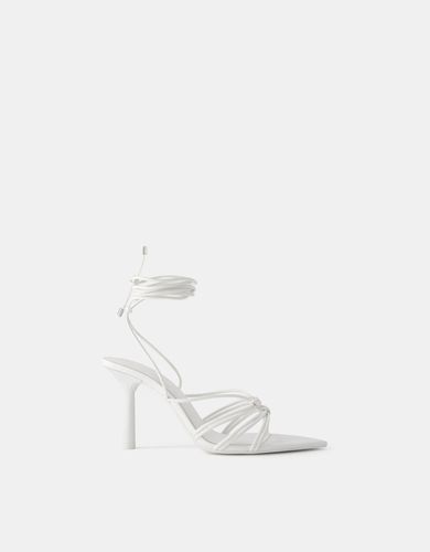 Blanco" - Bershka - Modalova