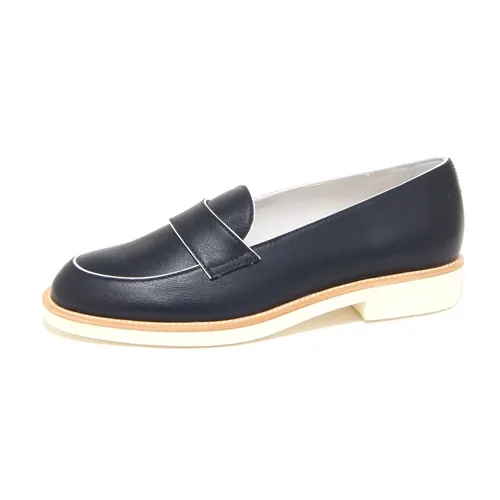 Shoes > Flats > Loafers - - Tod's - Modalova