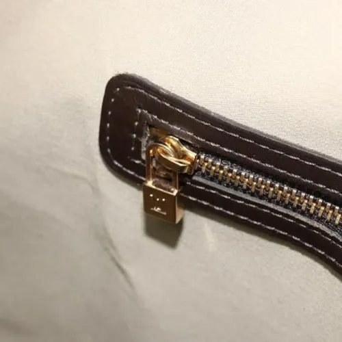 Pre-owned Canvas Handbag - Louis Vuitton Vintage - Modalova