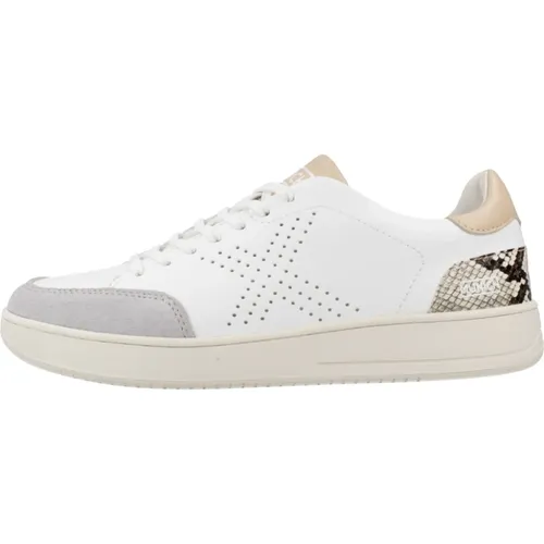 Munich - Shoes > Sneakers - White - Munich - Modalova