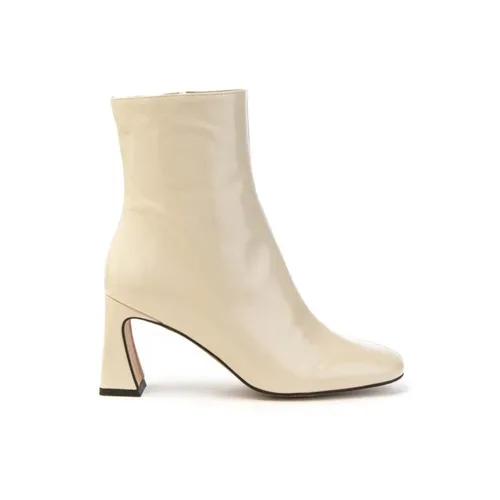 Shoes > Boots > Heeled Boots - - Angel Alarcon - Modalova