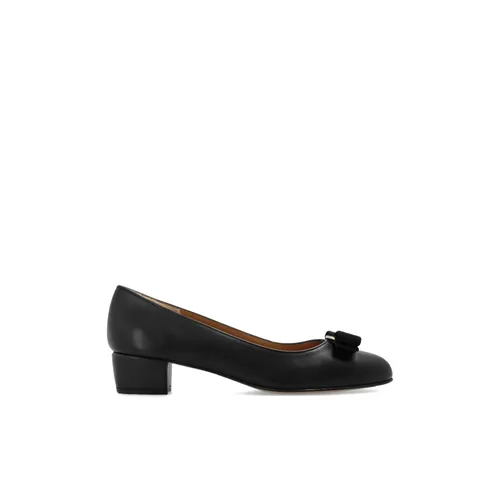 Shoes > Heels > Pumps - - Ferragamo - Modalova