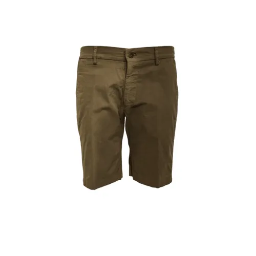 Shorts > Casual Shorts - - Berwick - Modalova