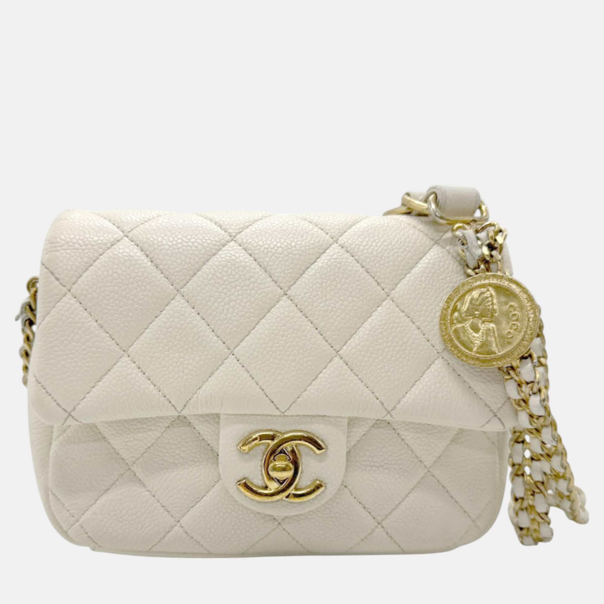 Caviar Leather Metal Off- Gold Matelasse Shoulder Bag - Chanel - Modalova