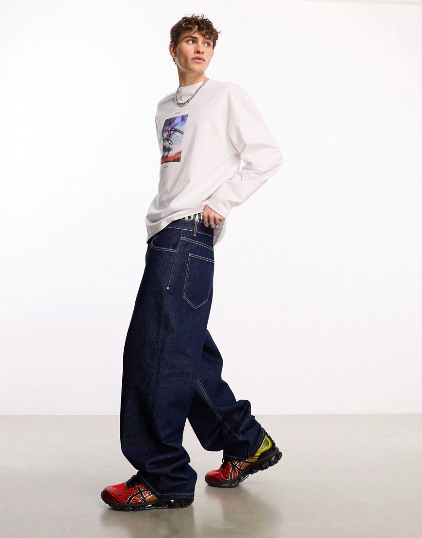 X014 - Jeans antifit a vita medio alta in denim grezzo - Collusion - Modalova