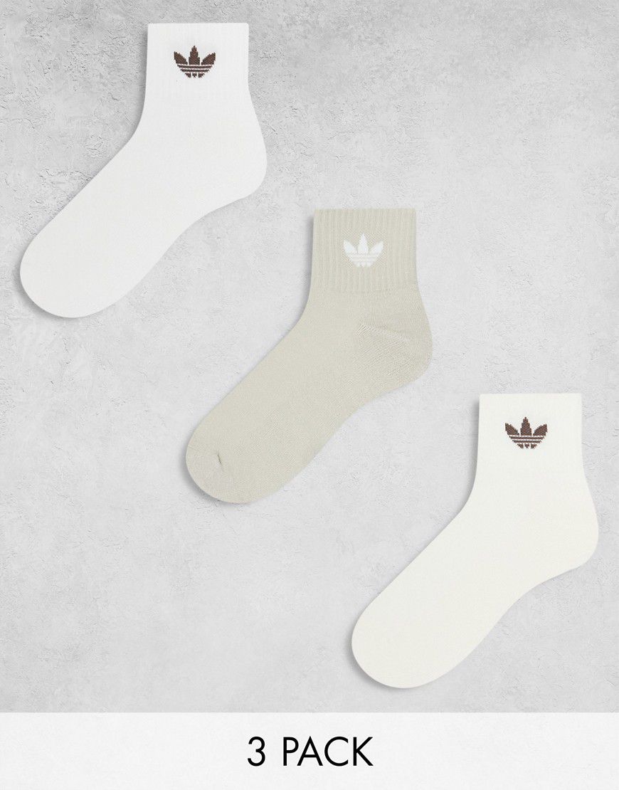 Confezione da 3 calzini con trifoglio in tonalità neutre - adidas Originals - Modalova
