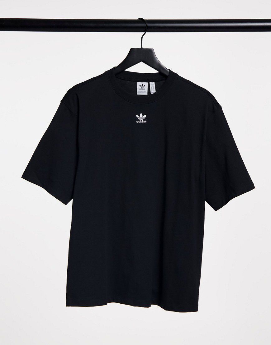 Essential - T-shirt nera - adidas Originals - Modalova