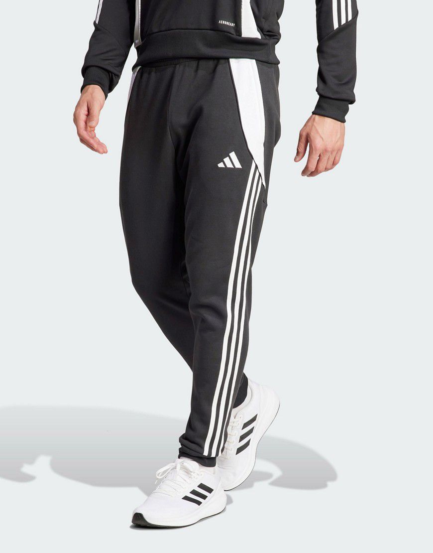Adidas - Tiro 24 - Pantaloni della tuta felpati neri - adidas performance - Modalova