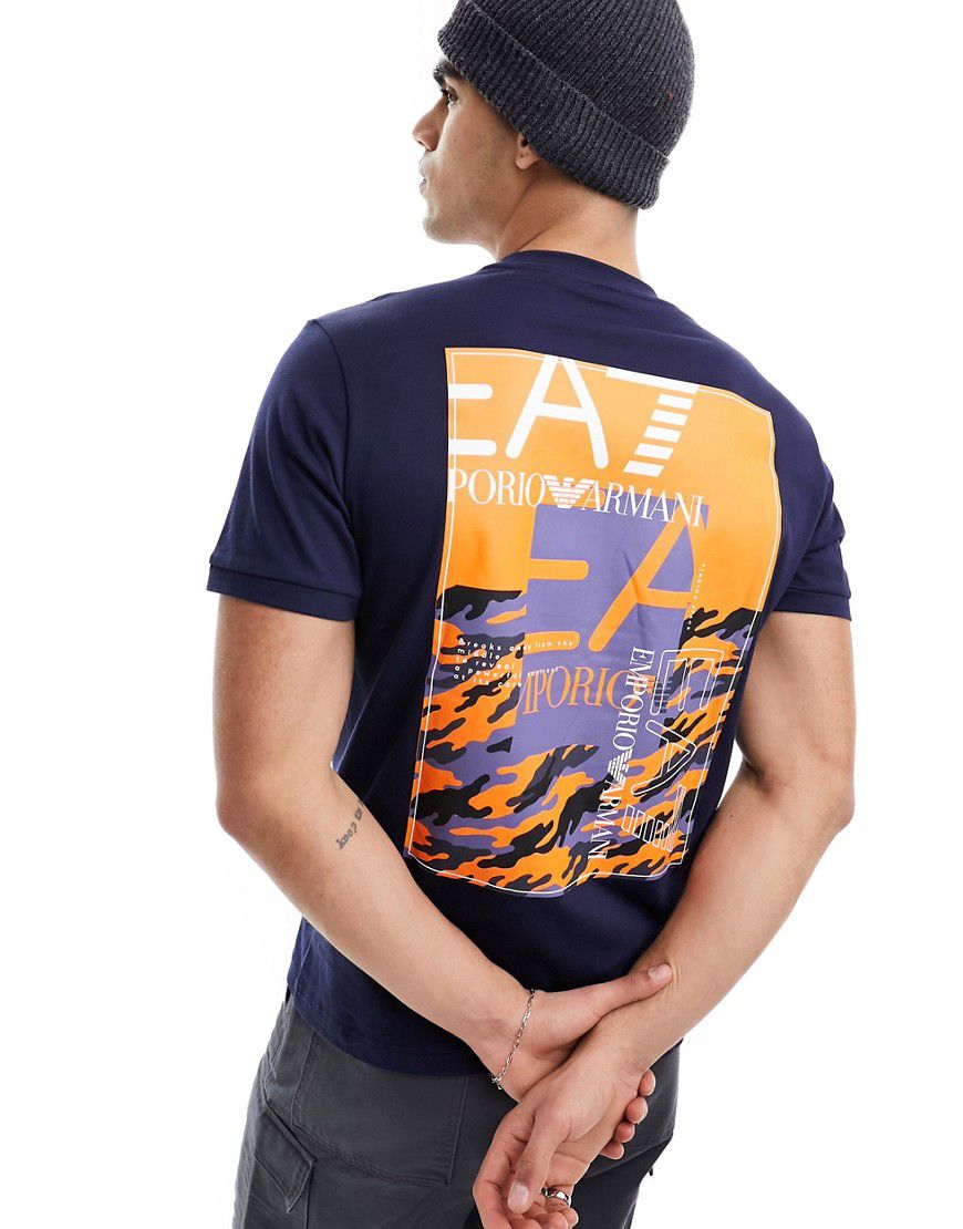 Armani - - T-shirt con riquadro sul davanti e logo sul retro - EA7 - Modalova