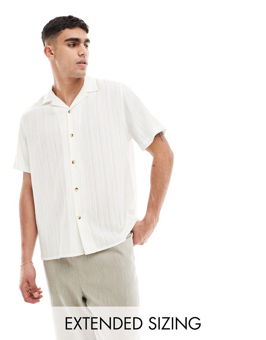 Camicia testurizzata vestibilità comoda con rever in tessuto stropicciato color - ASOS DESIGN - Modalova