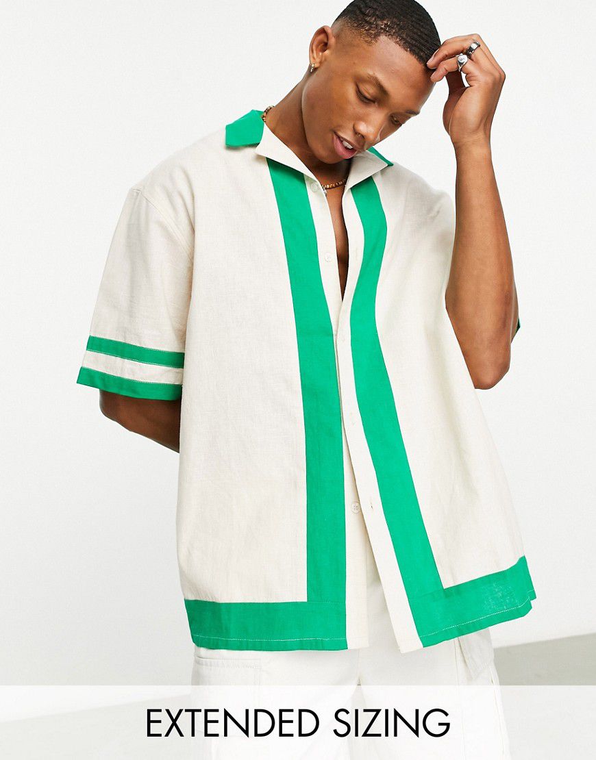 Camicia oversize squadrata color block a pannelli écru e verde - ASOS DESIGN - Modalova