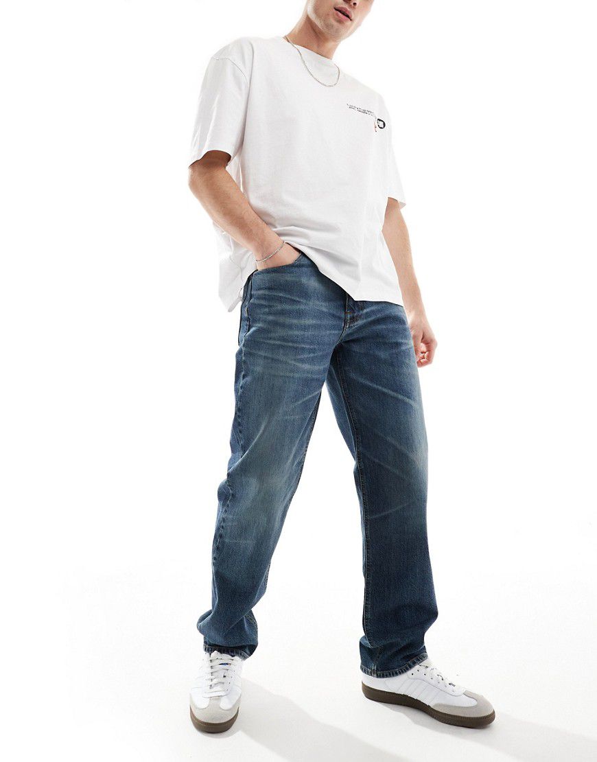 Jeans dritti lavaggio medio elasticizzati - ASOS DESIGN - Modalova