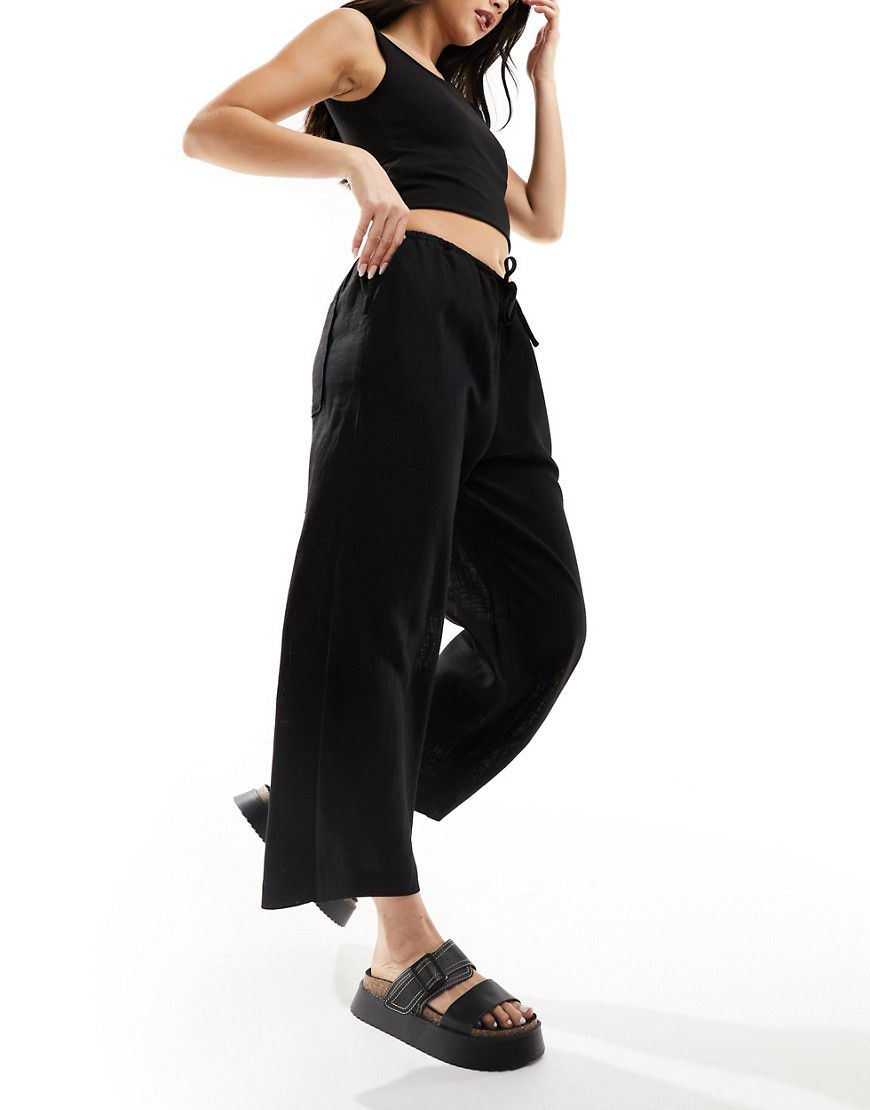 Pantaloni culotte in misto lino neri - ASOS DESIGN - Modalova