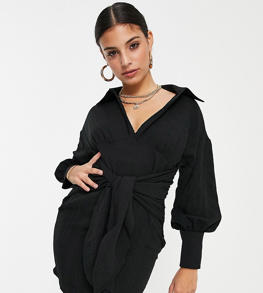 ASOS DESIGN Petite - Vestito camicia corto testurizzato allacciato in vita - ASOS Petite - Modalova