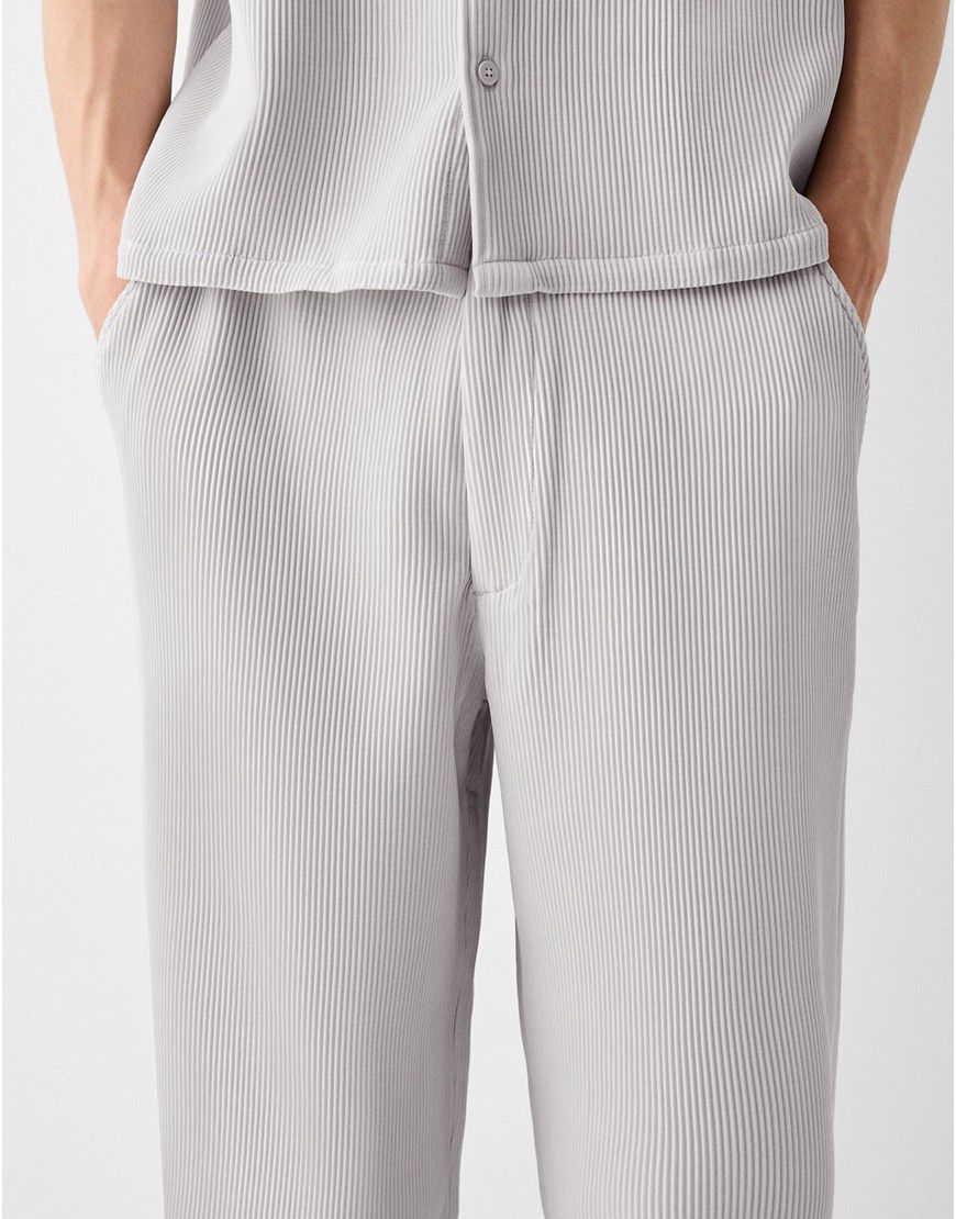 Pantaloni plissé grigi in coordinato - Bershka - Modalova
