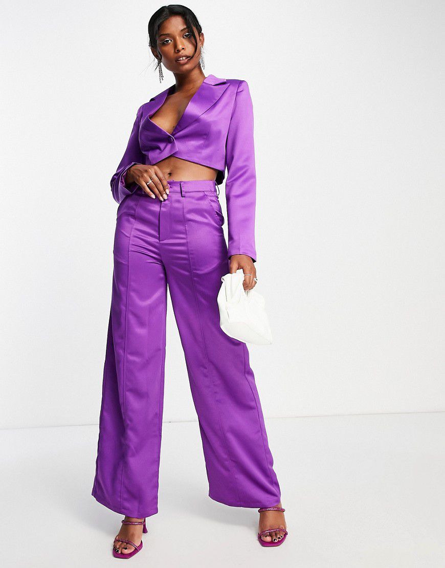 Pantaloni di raso con fondo extra ampio color prugna in coordinato - Extro & Vert - Modalova