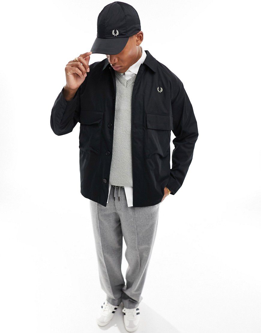 Camicia giacca multitasche nera in ripstop - Fred Perry - Modalova
