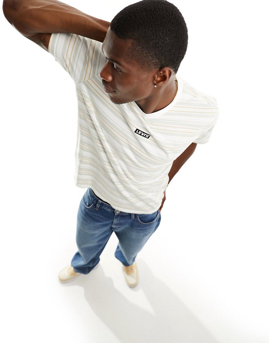 T-shirt color crema a righe con riquadro del logo piccolo - Levi's - Modalova