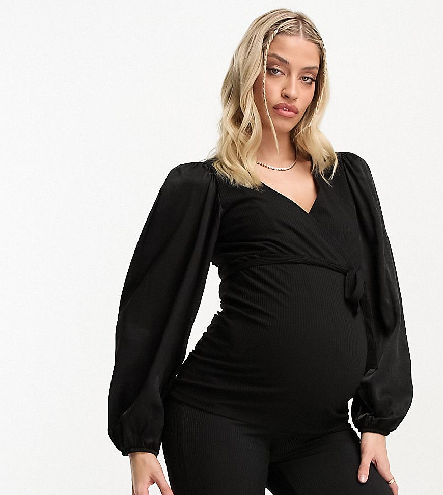 Maternity - Blusa nera con scollo a V - Mama.licious - Modalova