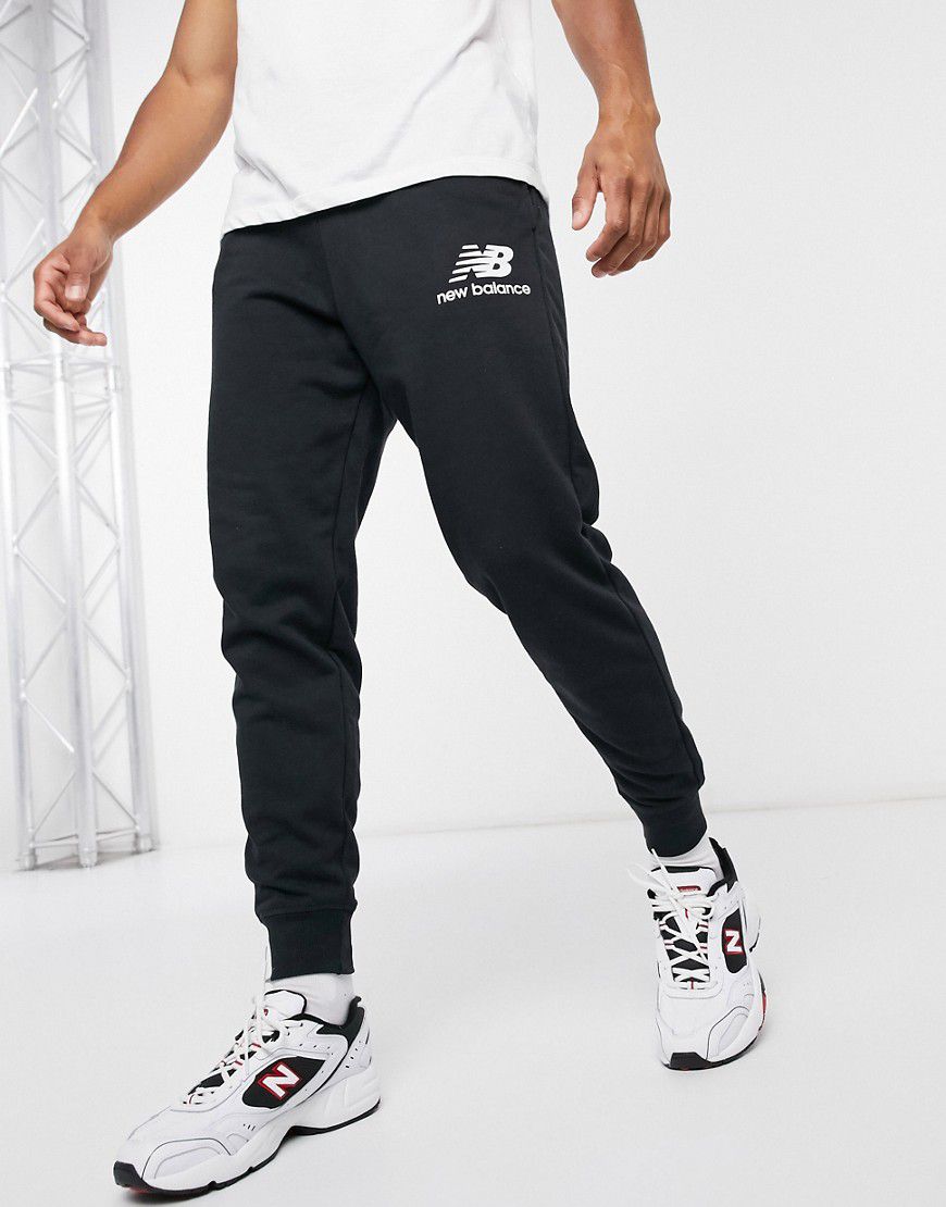Pantaloni della tuta neri con logo piccolo - New Balance - Modalova