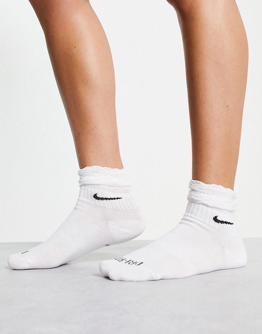 Calzini alla caviglia bianchi con orlo arricciato - Nike Training - Modalova