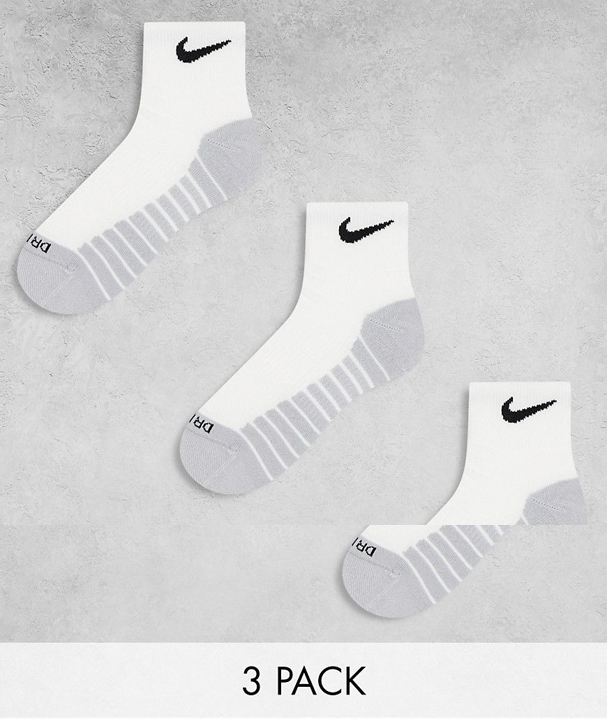 Confezione da 3 paia di calzini corti ammortizzati unisex bianchi - Nike Training - Modalova